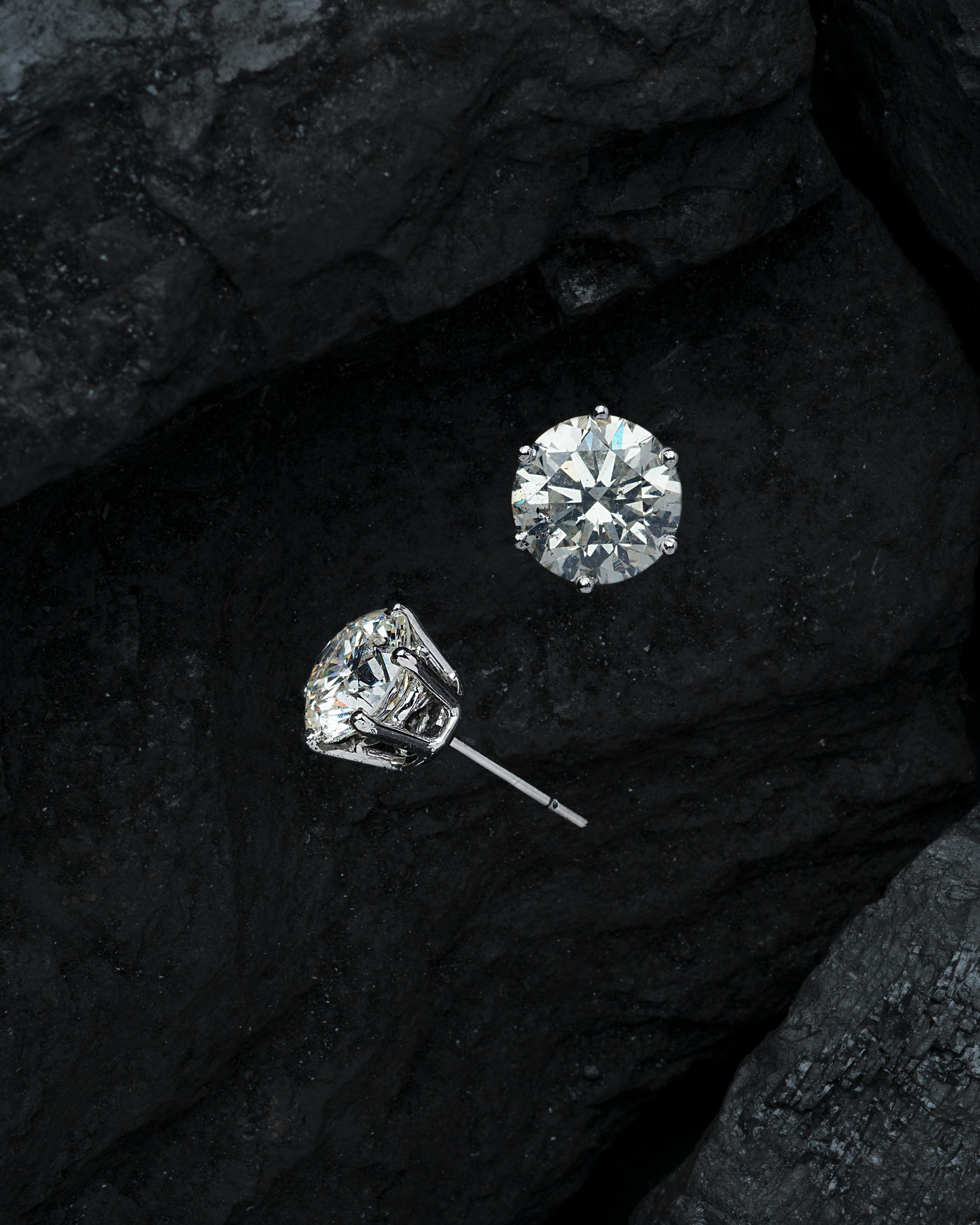 Clear Crystal Stud earrings