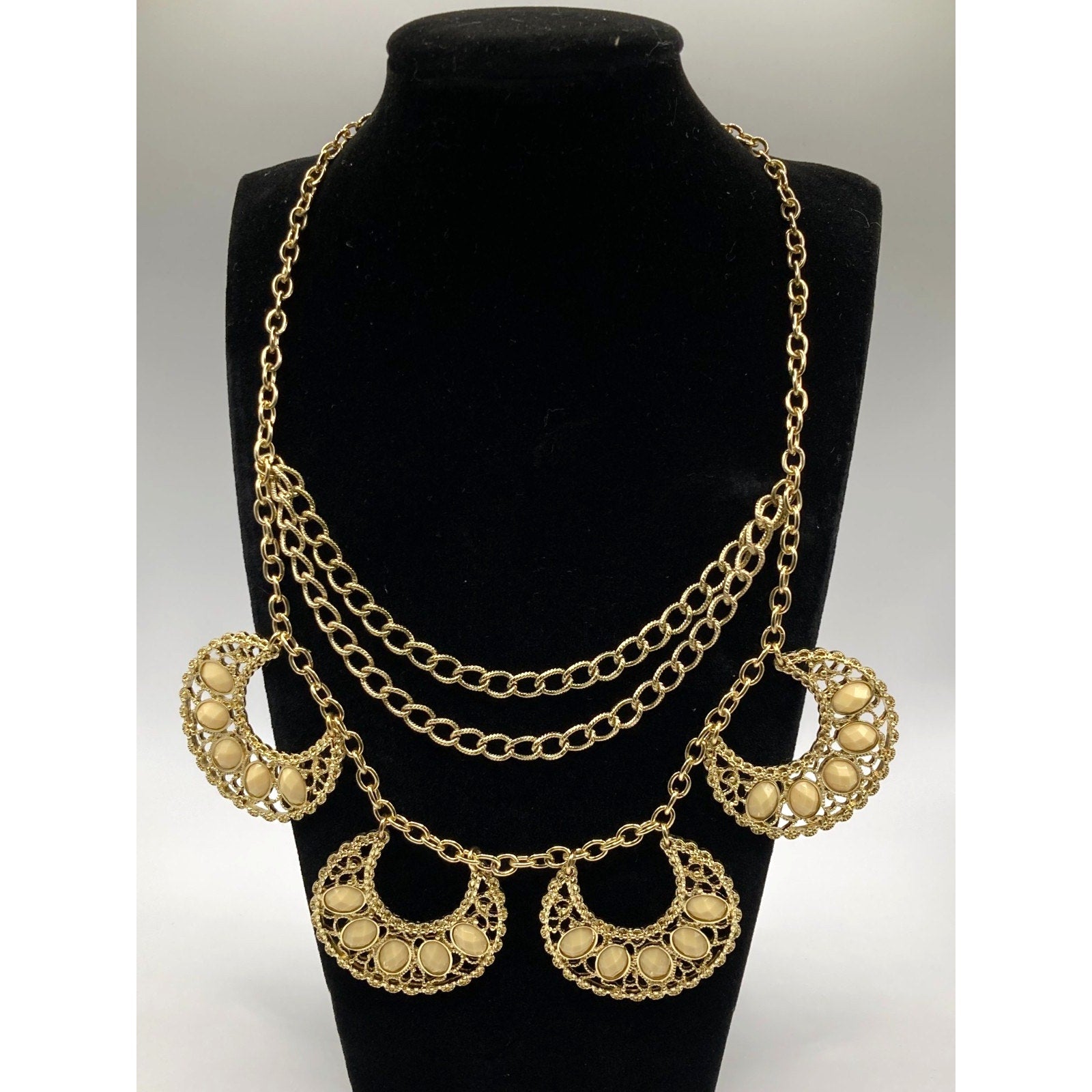 STONY Gold Tone Filigree Layered Statement Necklace w/ Acrylic Cream Stones 19"