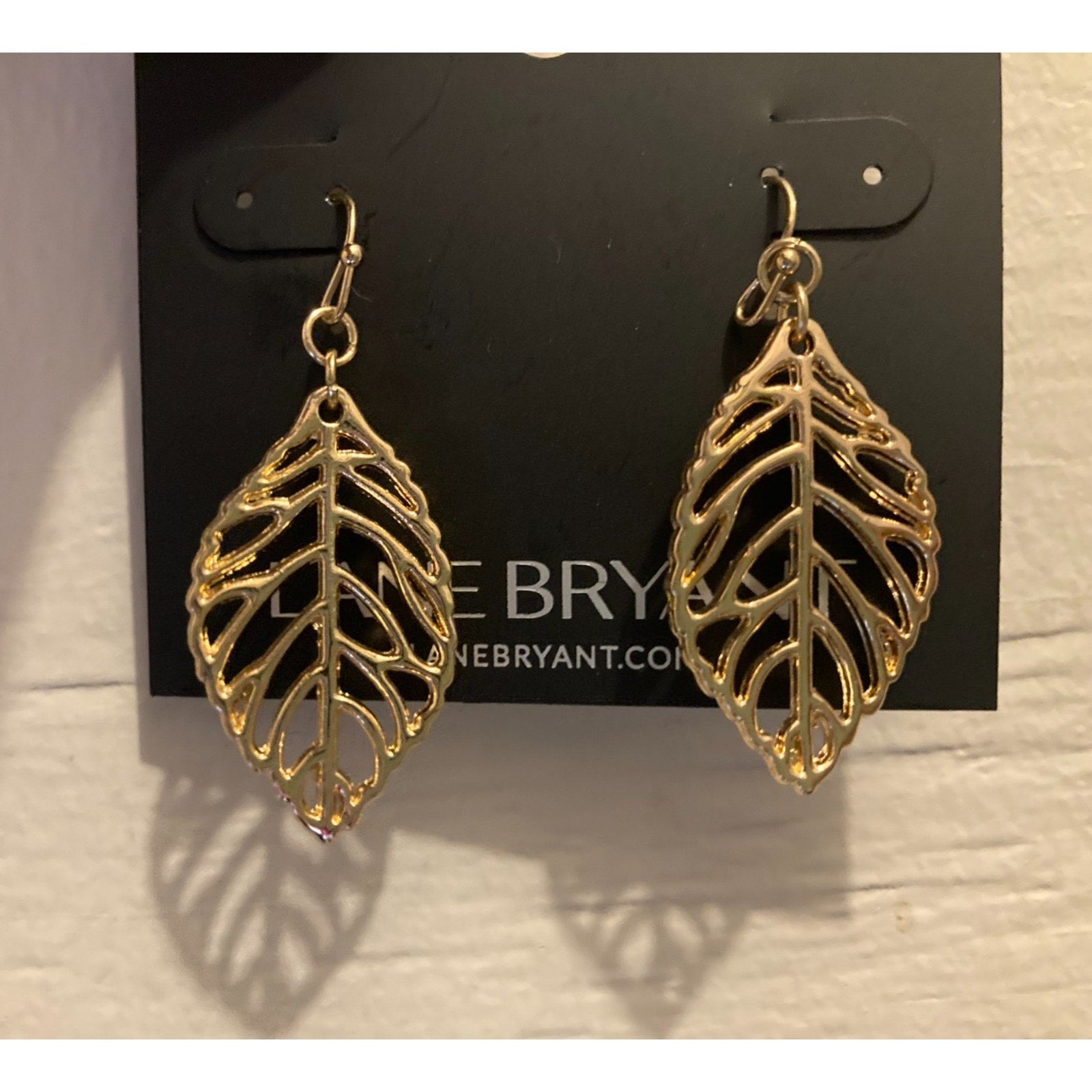 LANE BRYANT Gold Tone Leaf Outline Drop Dangle Hook Earrings Tropical 1.25"