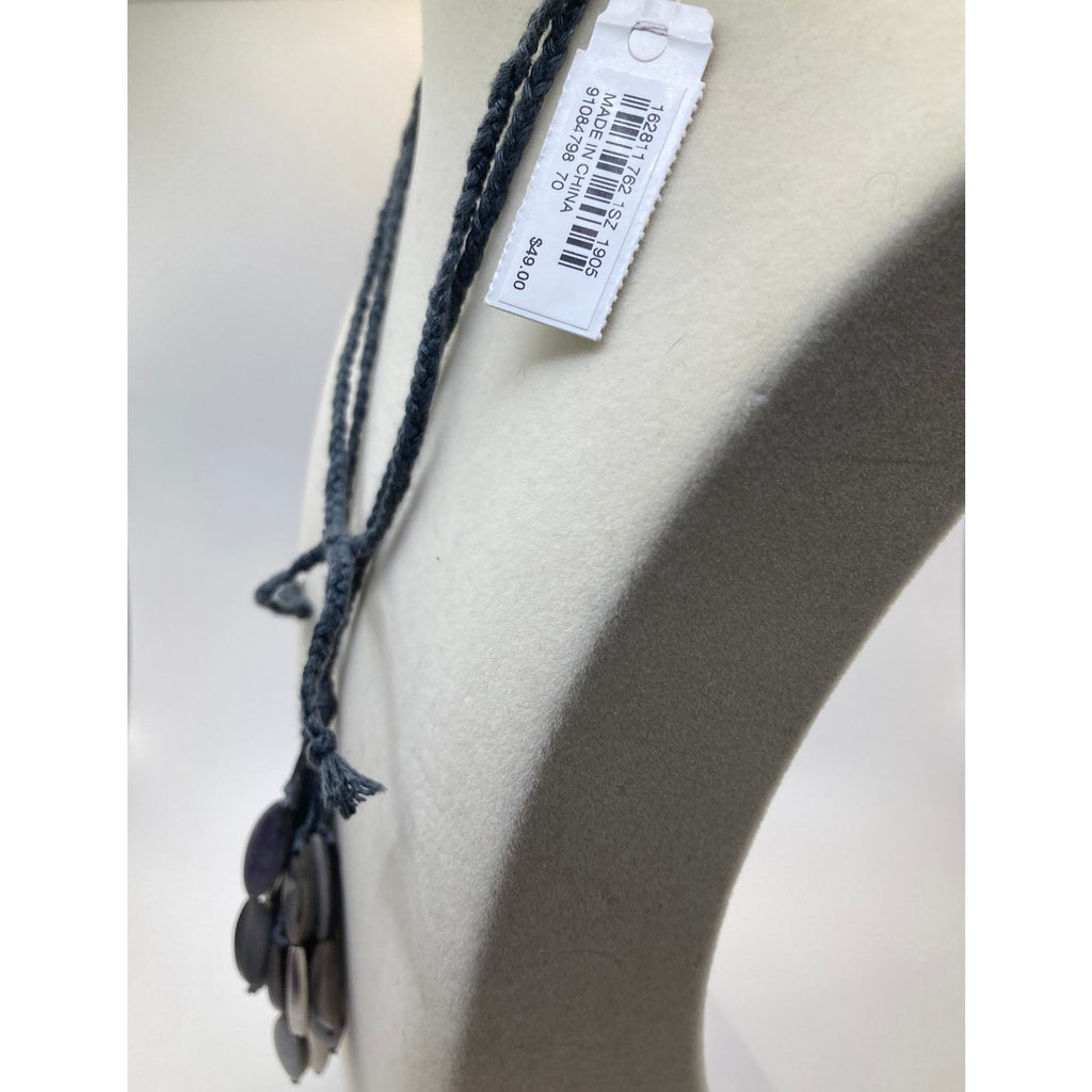J JILL Grey Dangle Cluster Sculpted-Shell Tassel Pendant Necklace 32"