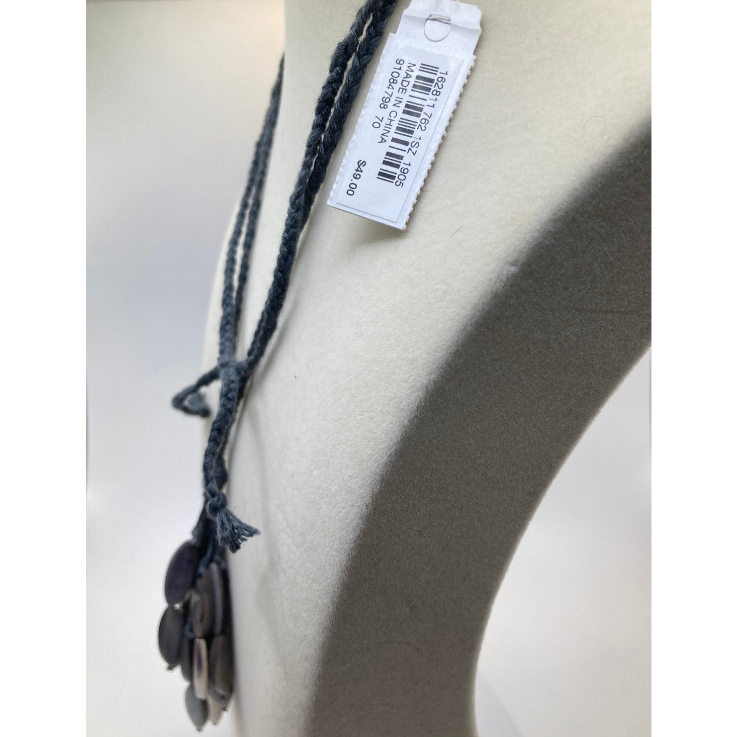 J JILL Grey Dangle Cluster Sculpted-Shell Tassel Pendant Necklace 32"