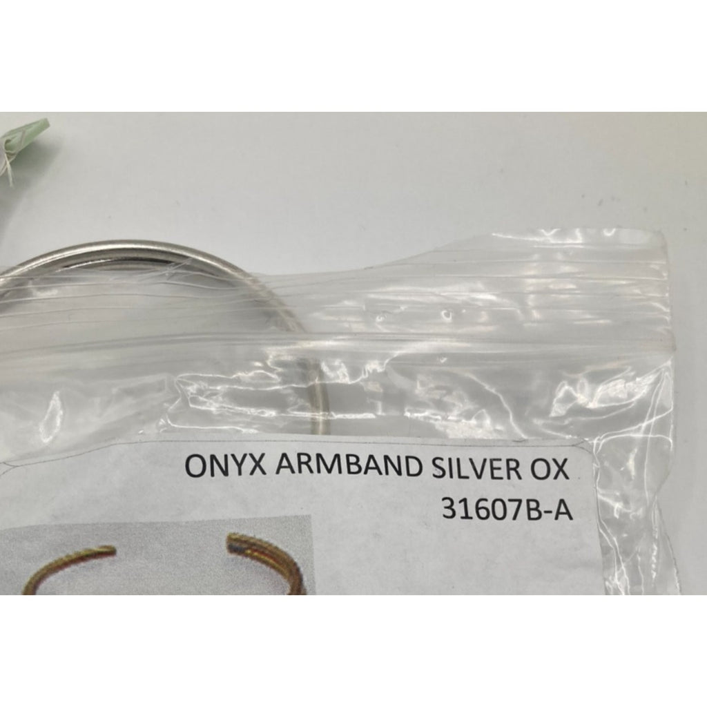 FREE PEOPLE 'Onyx' 'Silver Ox' Knot Twisted Style Armband Minimalist 3.25" Dia.