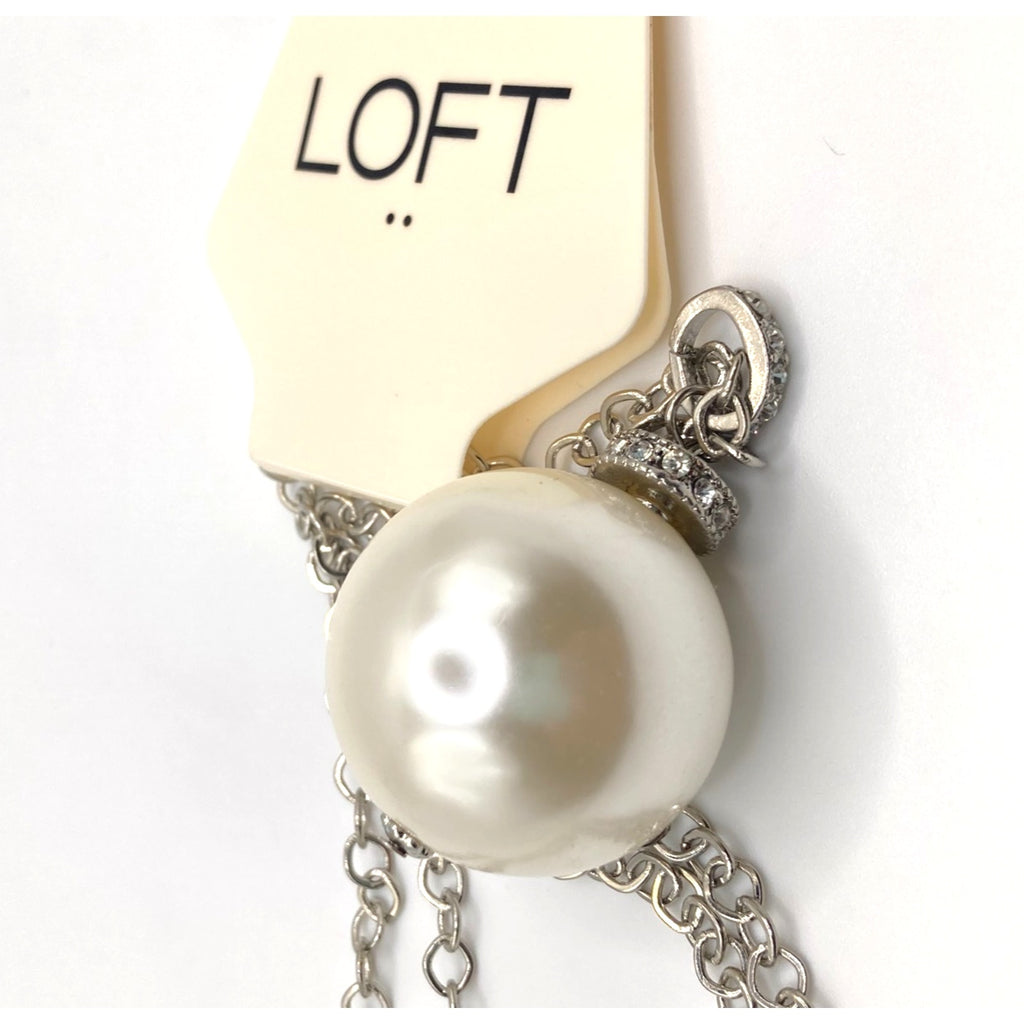 *Imperfect* LOFT Silver Tone Large Faux Pearl w/ Rhinestones Pendant Necklace