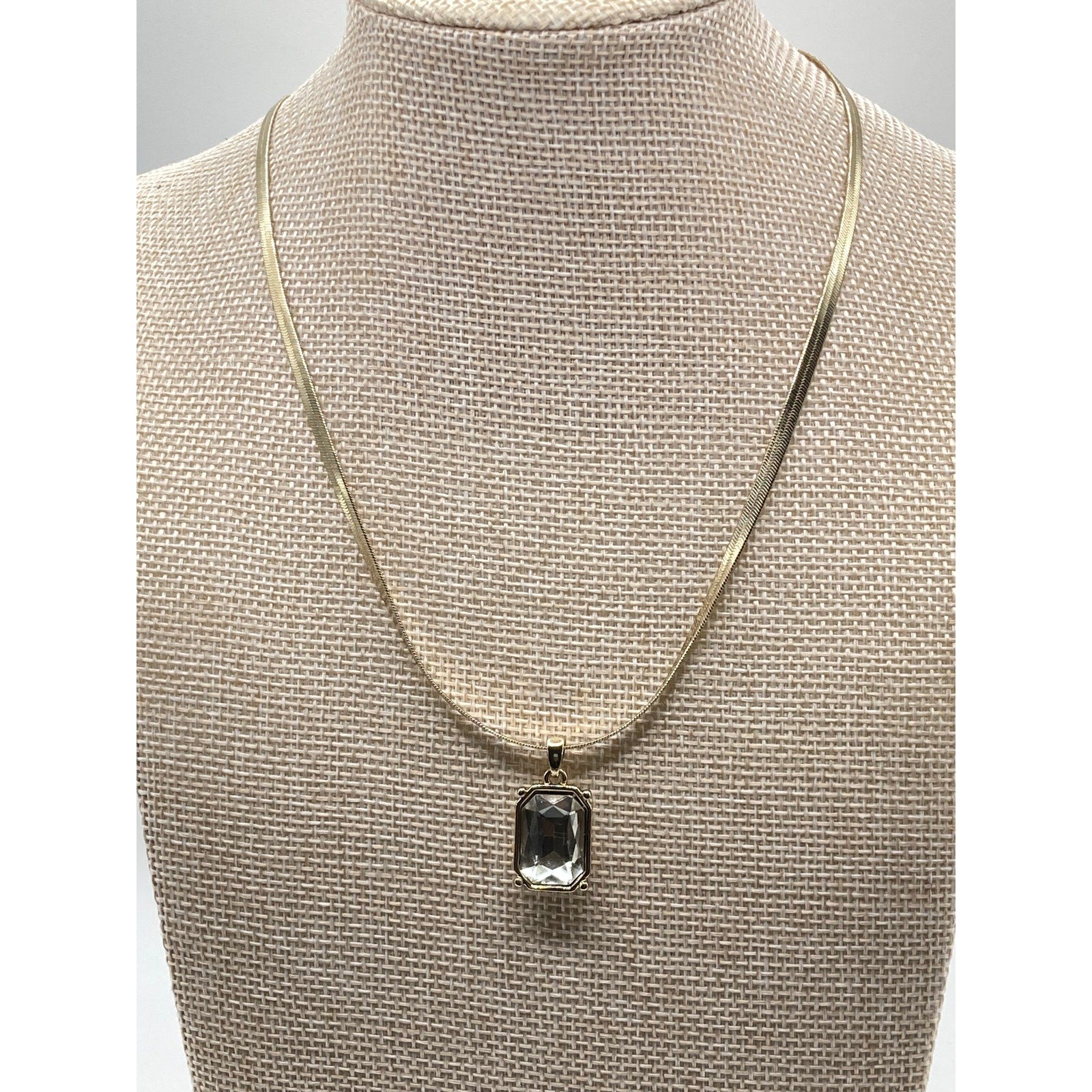 EXPRESS Gold Tone Clear Pendant Herringbone Chain Necklace 16" NEW