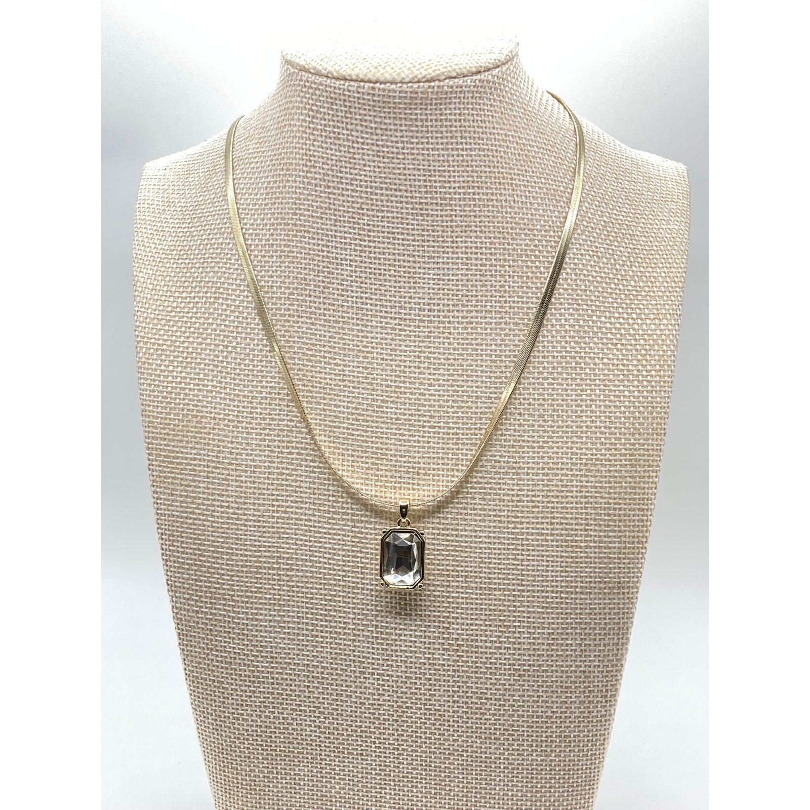 EXPRESS Gold Tone Clear Pendant Herringbone Chain Necklace 16" NEW