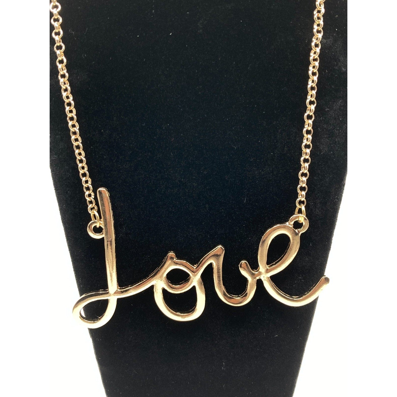 Imperfect* ANNA & AVA Gold Tone 'Love' Script Pendant Necklace 18"