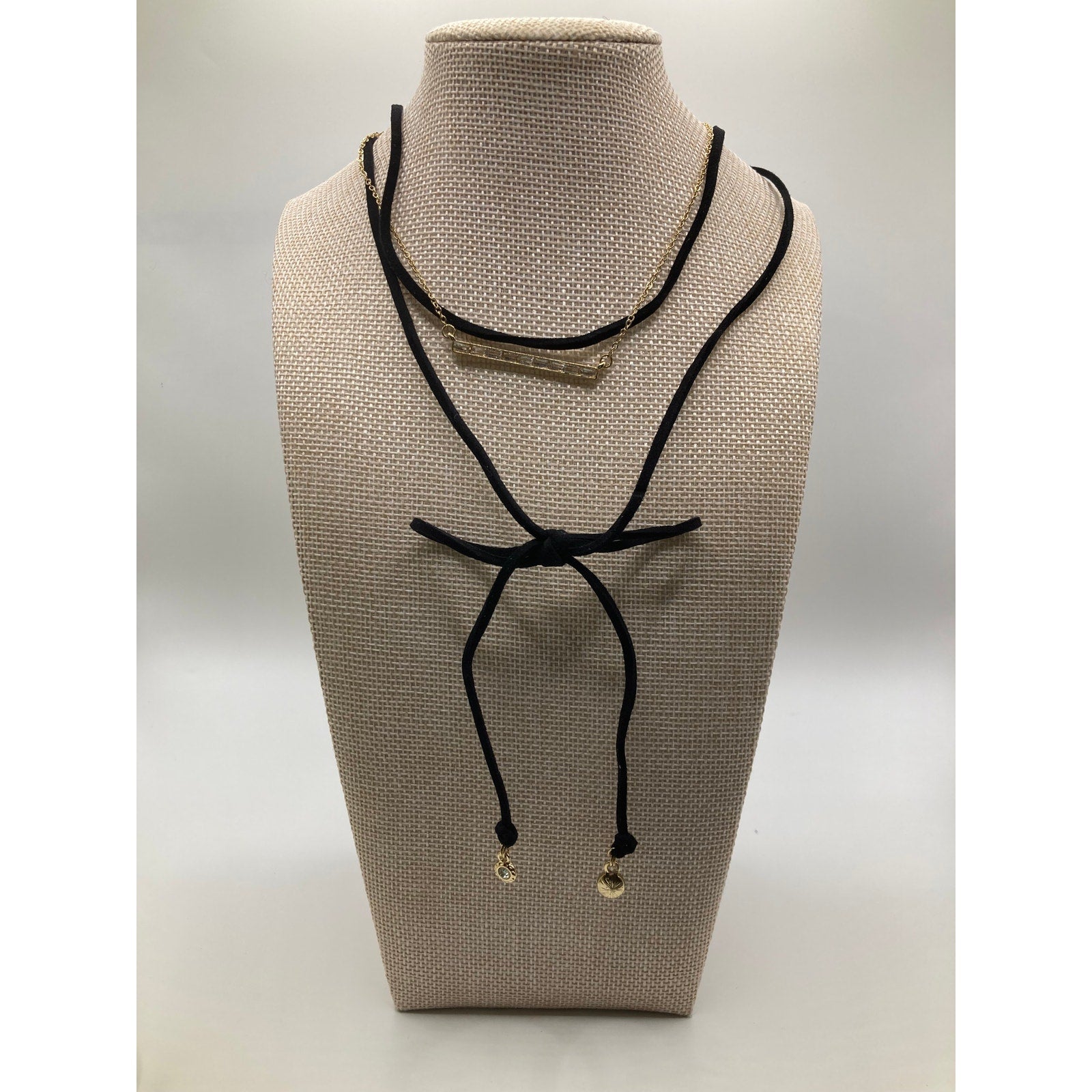 EXPRESS Choker Black Sueded w/ Gold Tone Chain