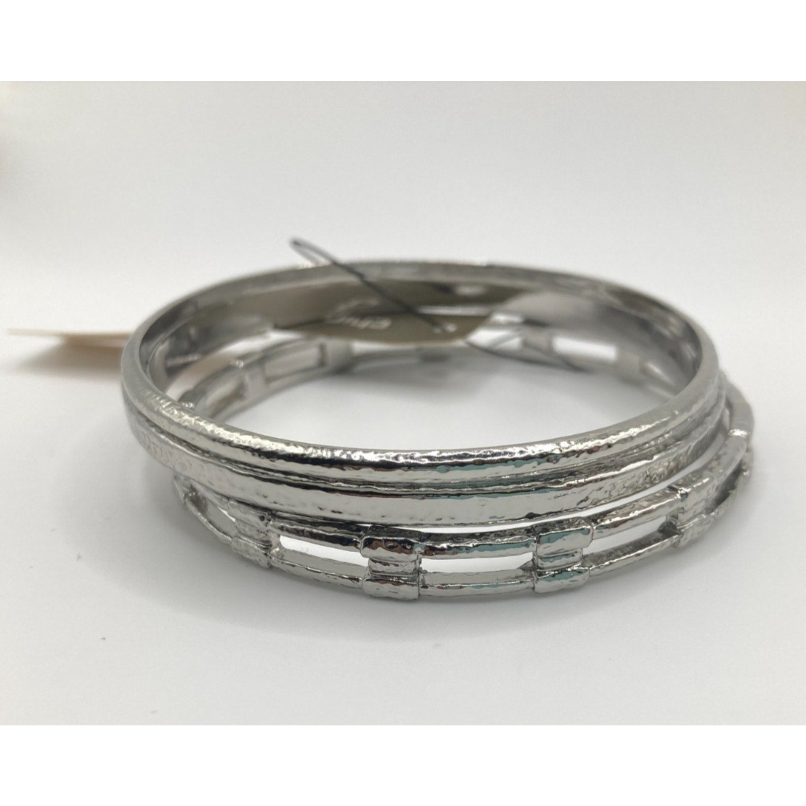 CHICO'S Silver Tone Rustic Chic Hammered Style Stack Bangle Bracelets Size 8