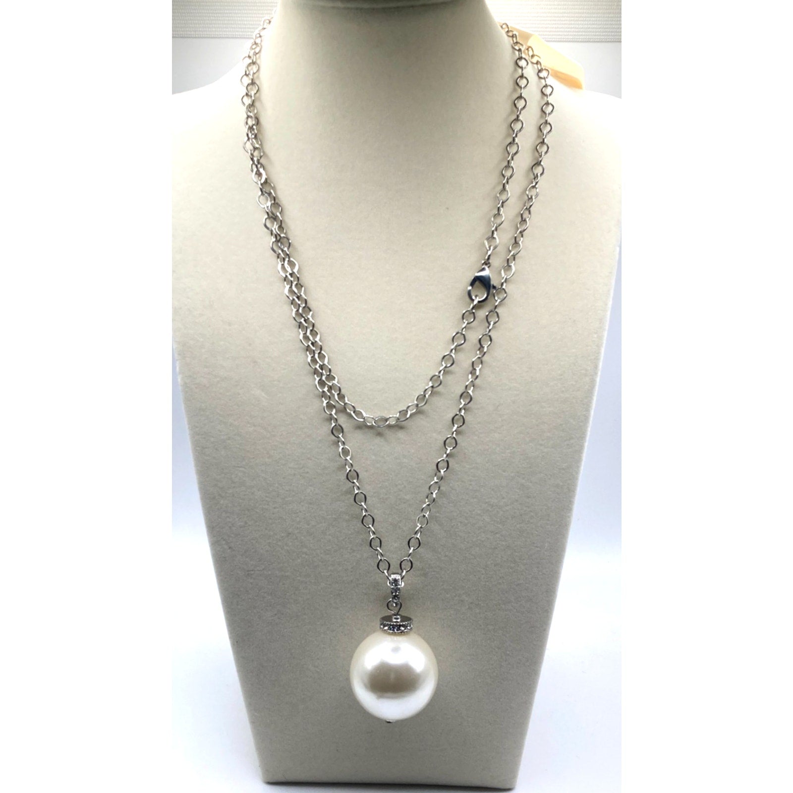 *Imperfect* LOFT Silver Tone Large Faux Pearl w/ Rhinestones Pendant Necklace
