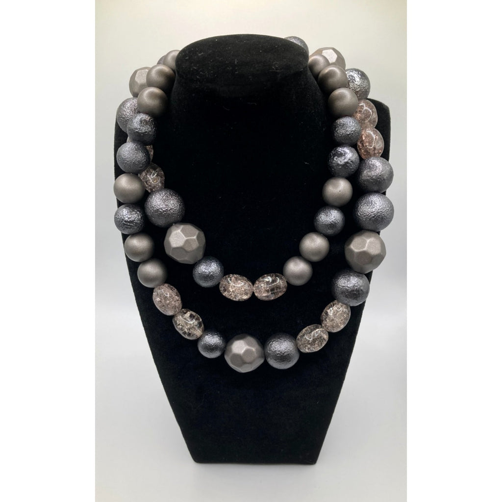 Coldwater Creek Long Geometric Gray Clear Textured Graduated Beaded Necklace 30"