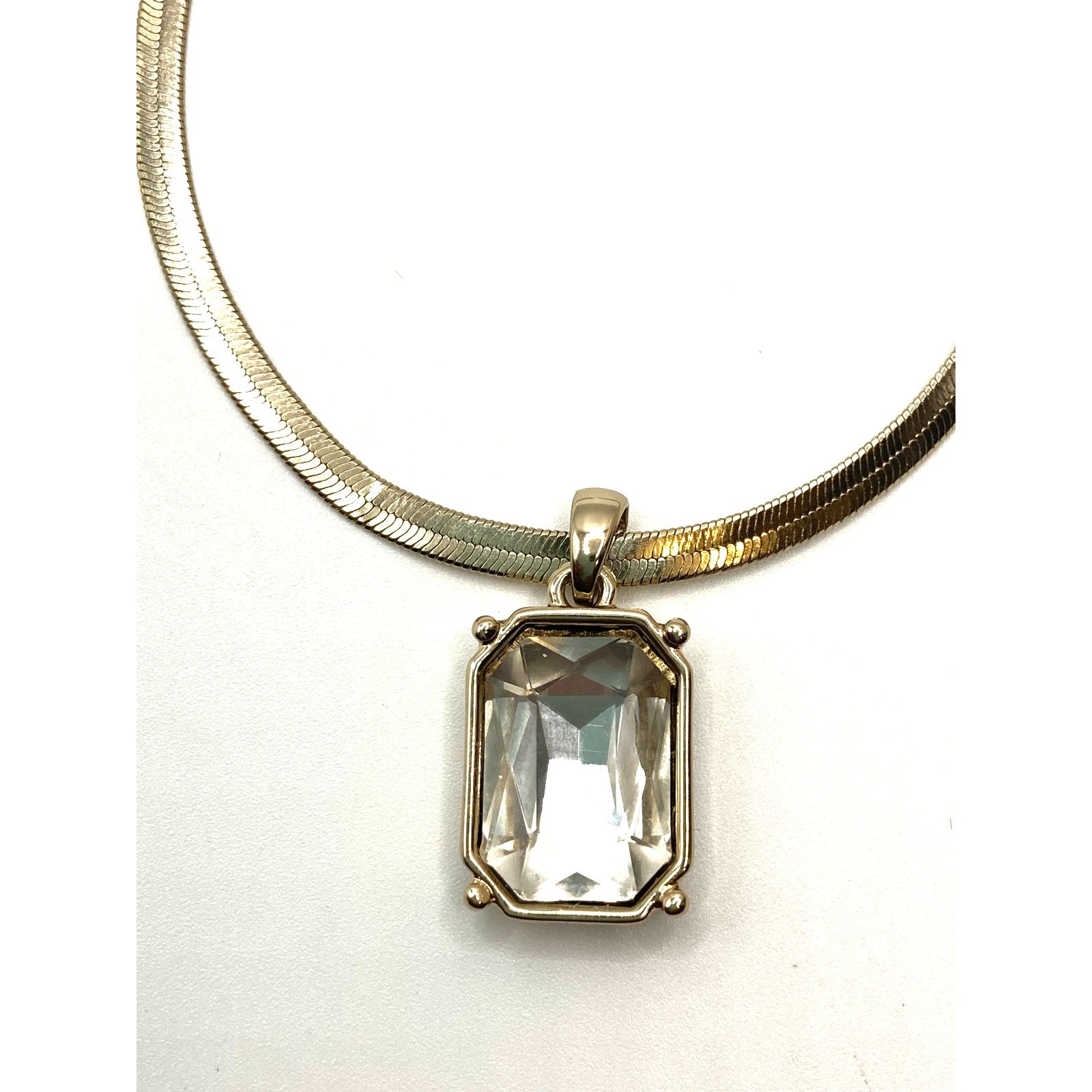 EXPRESS Gold Tone Clear Pendant Herringbone Chain Necklace 16" NEW