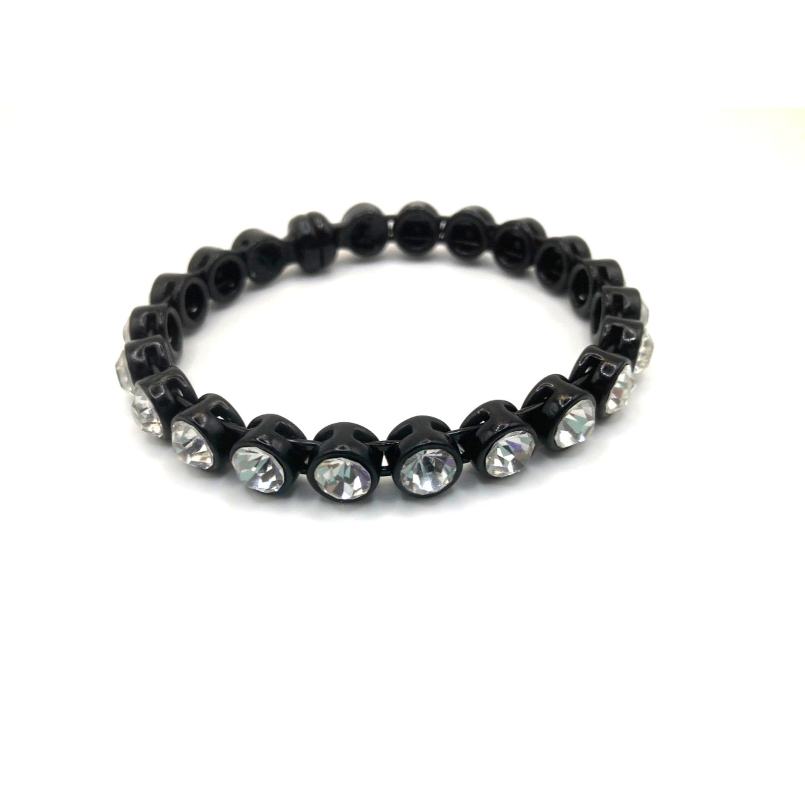 Chicos CZ Cubic Zirconia Black Rasa Bangle Bracelet w/ Magnetic Closure New