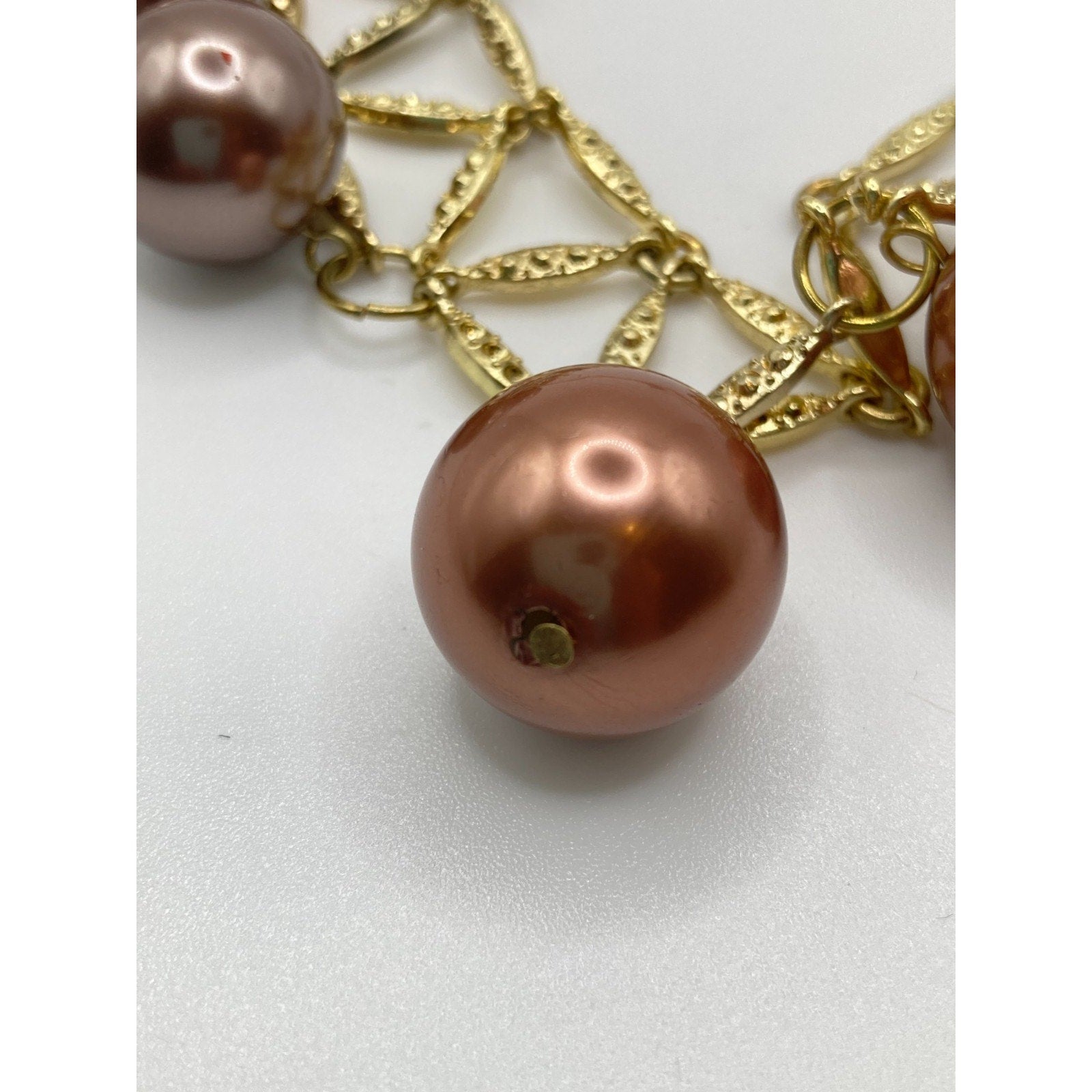 STONY Textured Gold Tone Faux Mauve Pearl Triangle Bib Statement Necklace NEW
