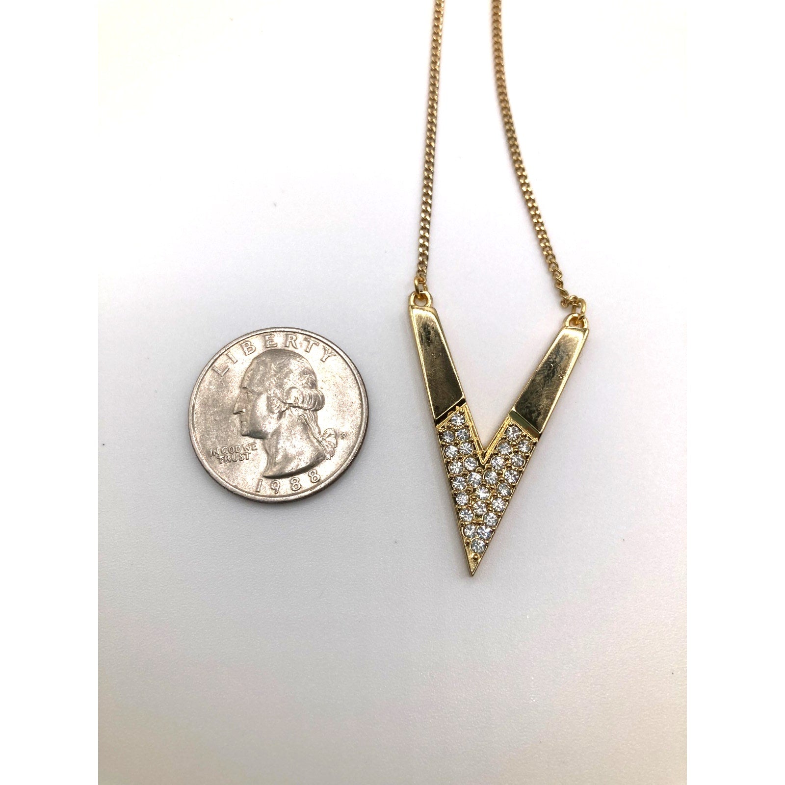 EXPRESS Gold Tone Chevron Arrow Letter V Rhinestone Accent Necklace 16" NEW