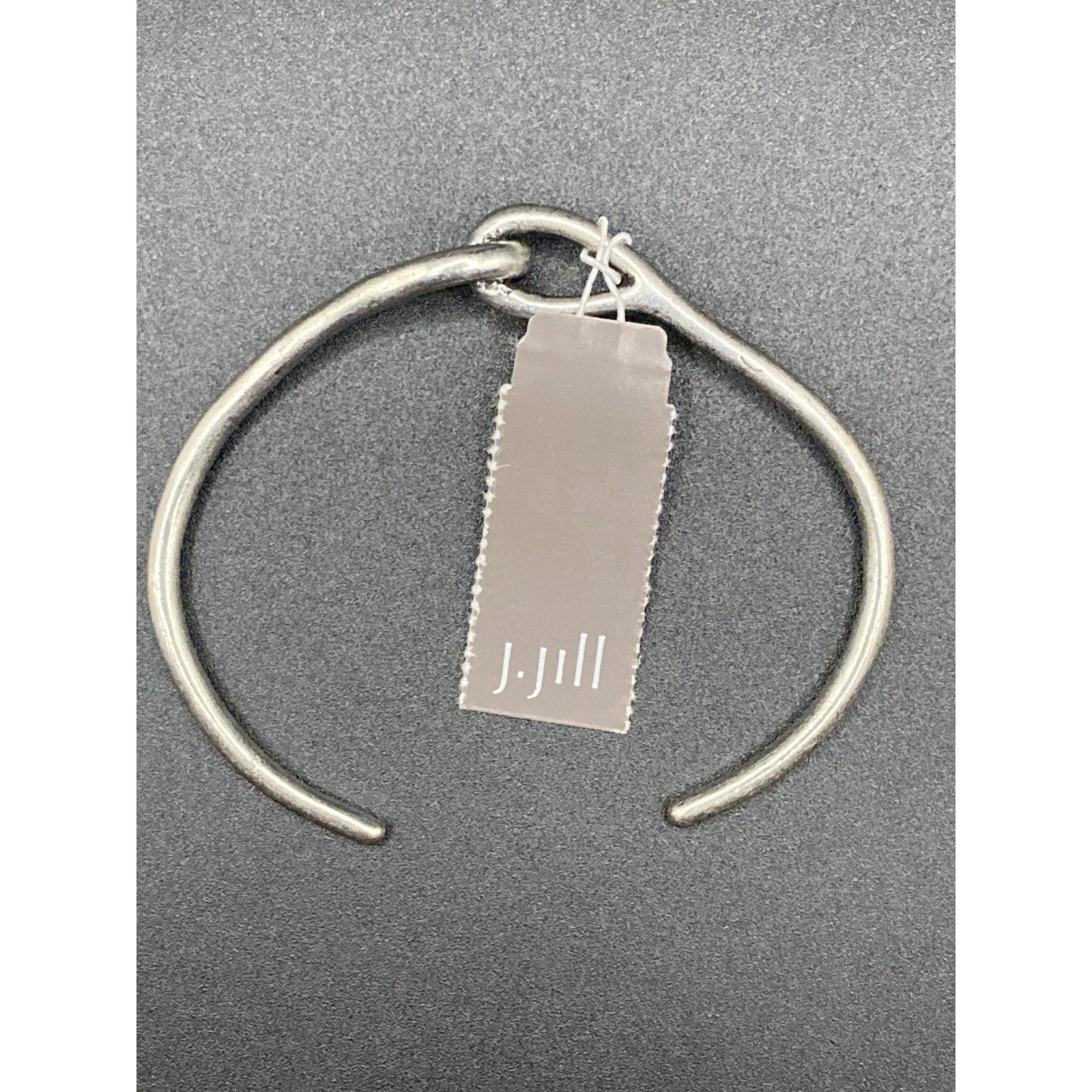 J JILL Minimalist Interlocking Loop Rustic Silver Tone Cuff Bracelet $34 Retail