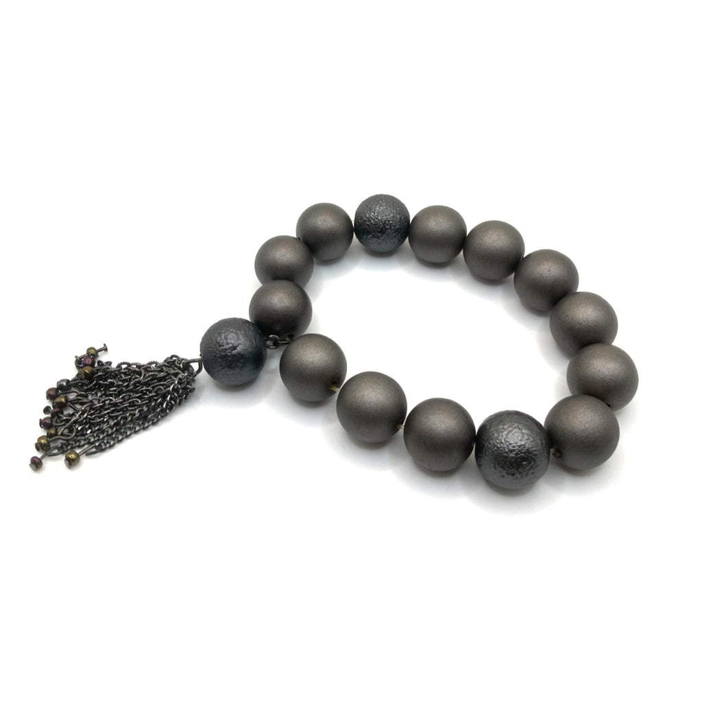 COLDWATER CREEK Matte Grey Large Bead Chunky Stretch Bracelet w/ Tassel
