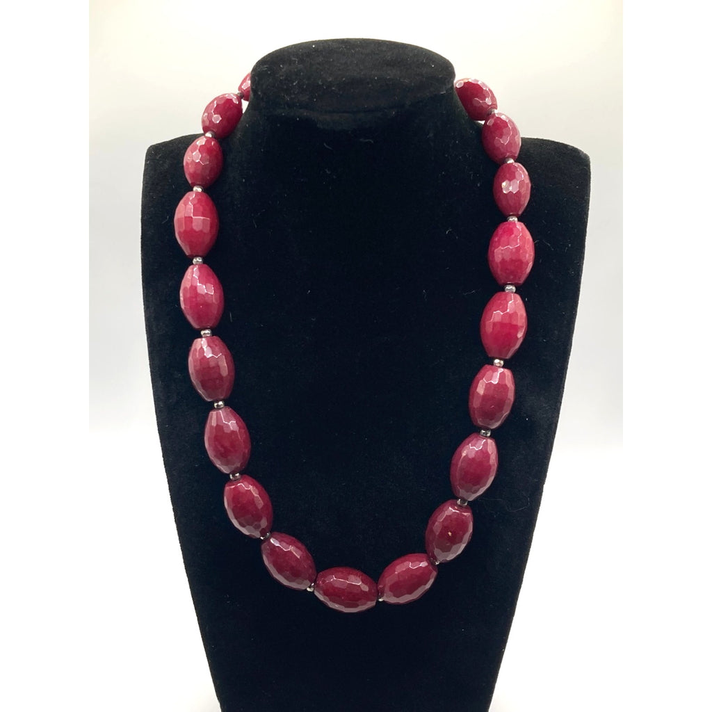 White House Black Market Dyed Red Jade Gold Accent Necklace 16" READ
