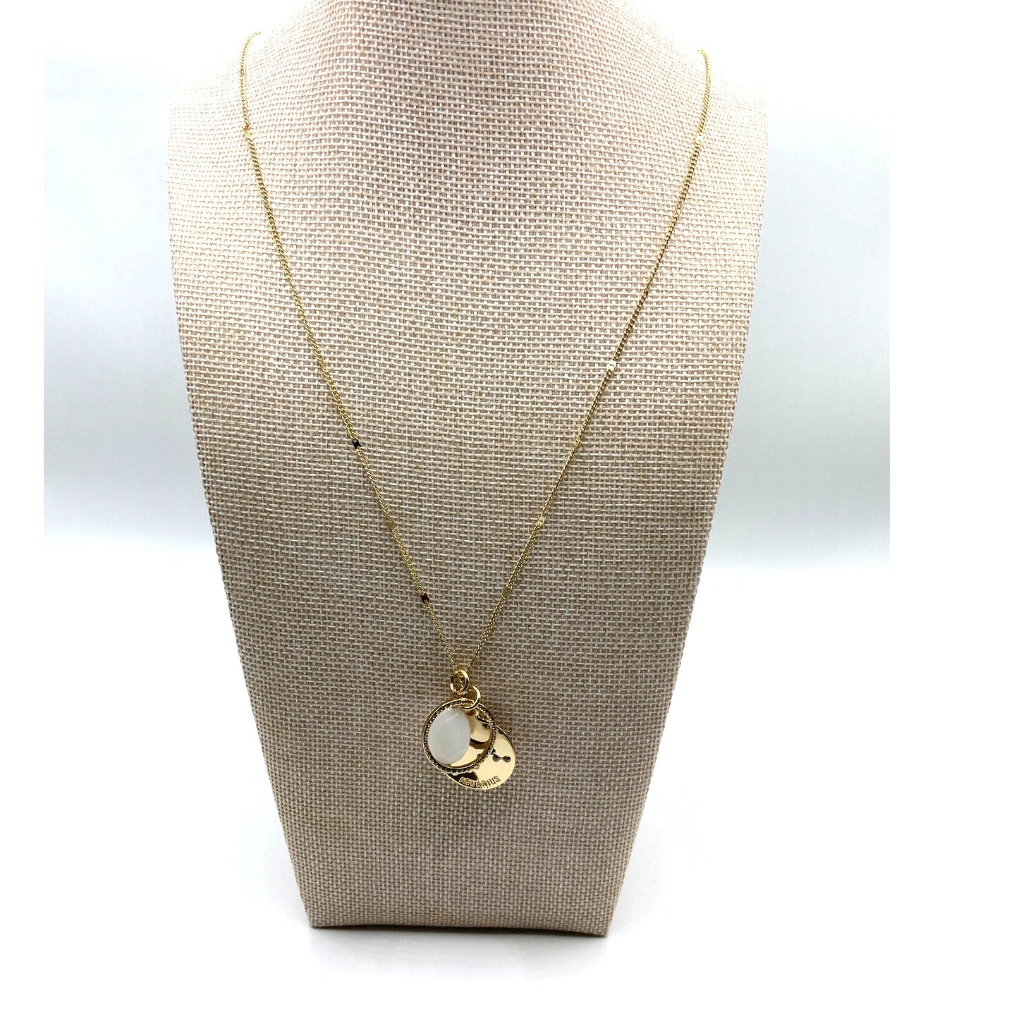EXPRESS Zodiac Aquarius Sign Charm w/ Rhinestone Ring Gold Tone Necklace