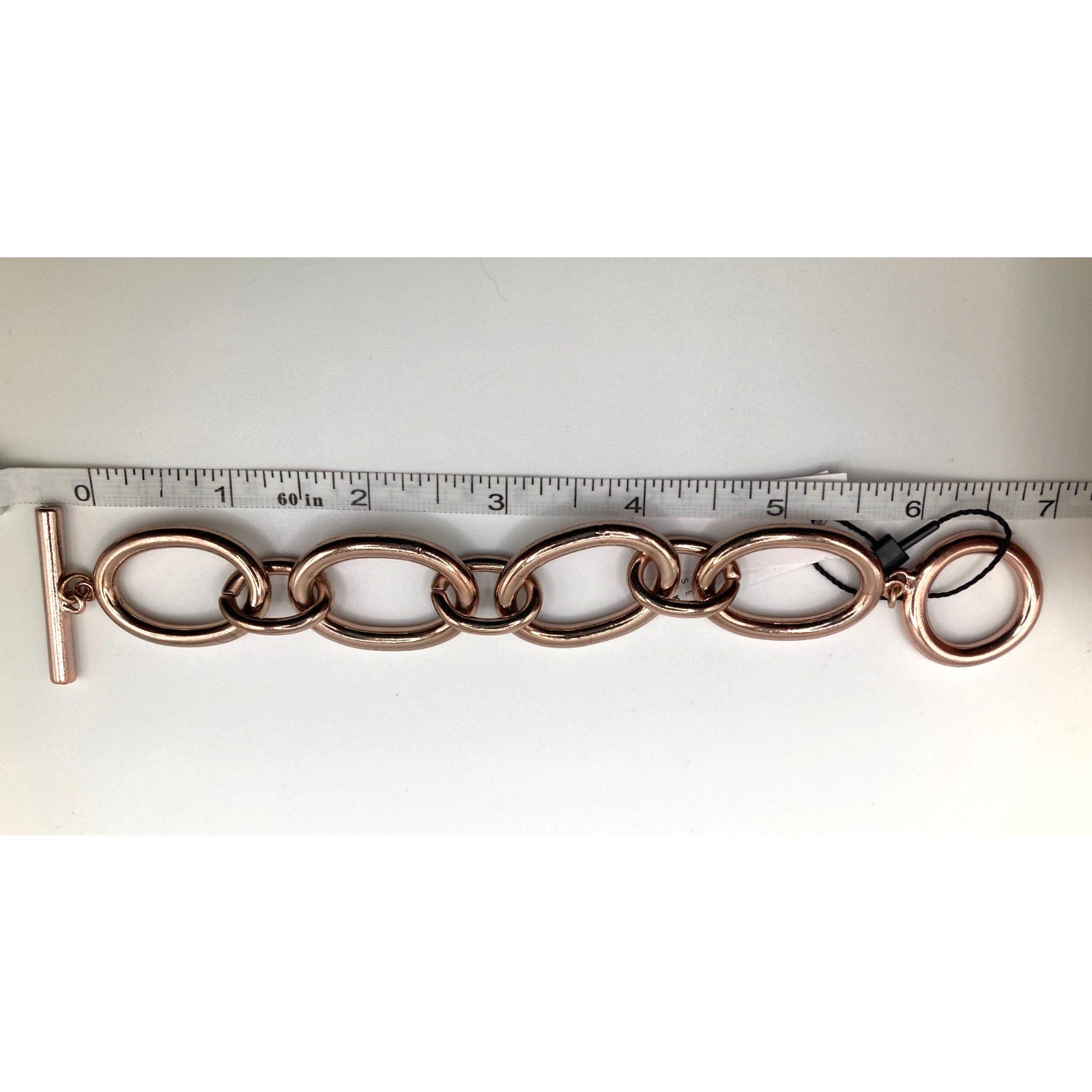 WHITE HOUSE/BLACK MARKET Rose Gold Chain Link Toggle Clasp Bracelet