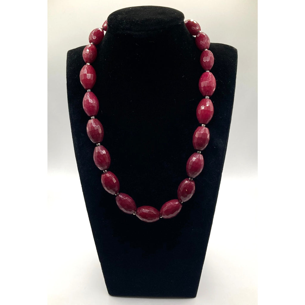 White House Black Market Dyed Red Jade Gold Accent Necklace 16" READ