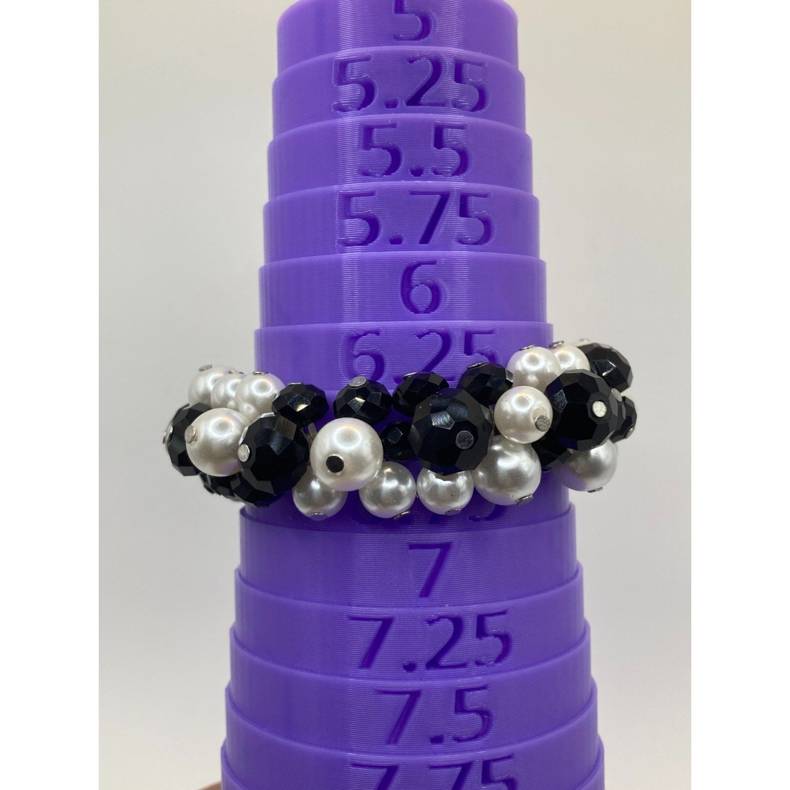 White House Black Market Black Faceted Beaded & Faux Pearls Stretch Bracelet