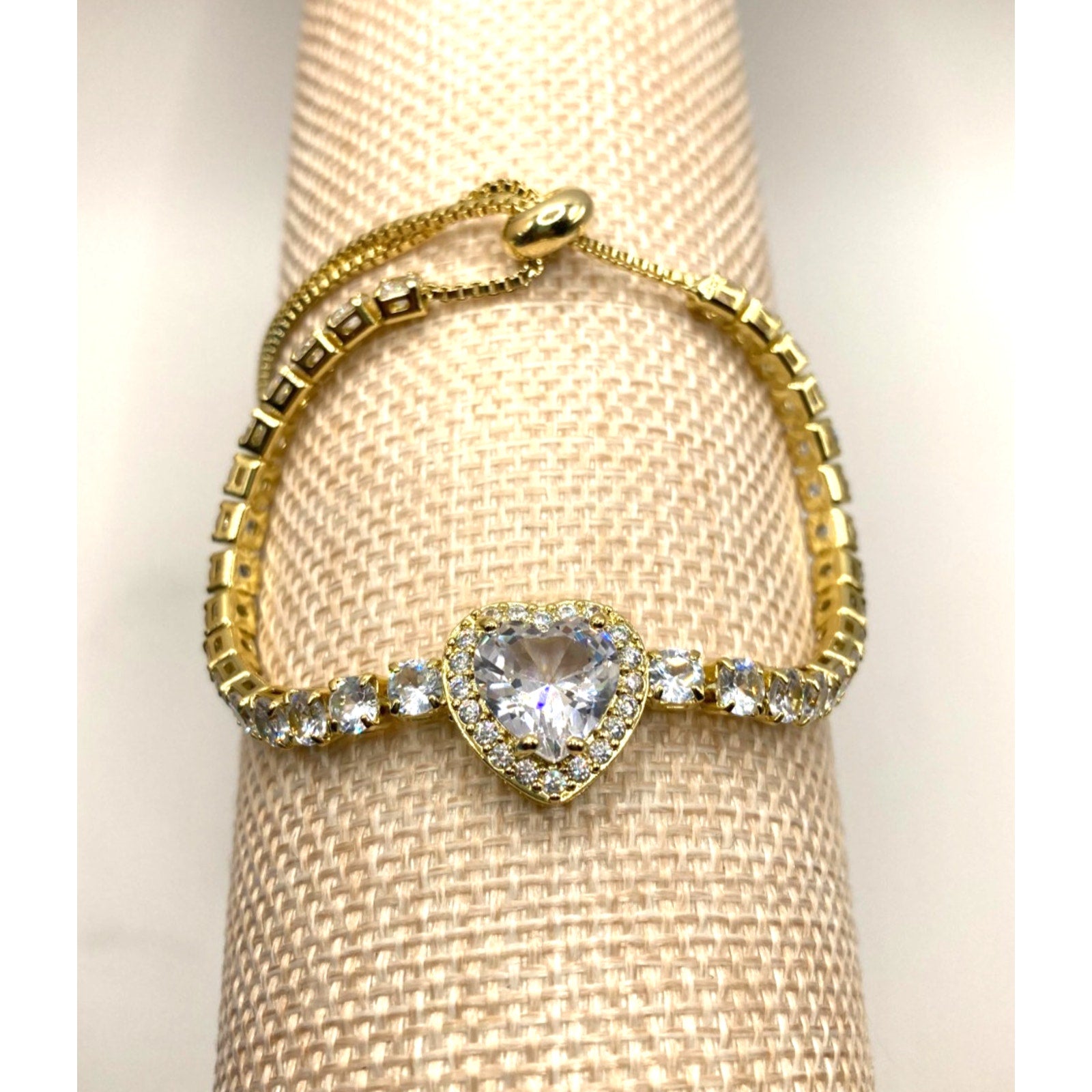 Heart Center Stone Slider Tennis Bracelet Made with Swarovski Elements Sz 9