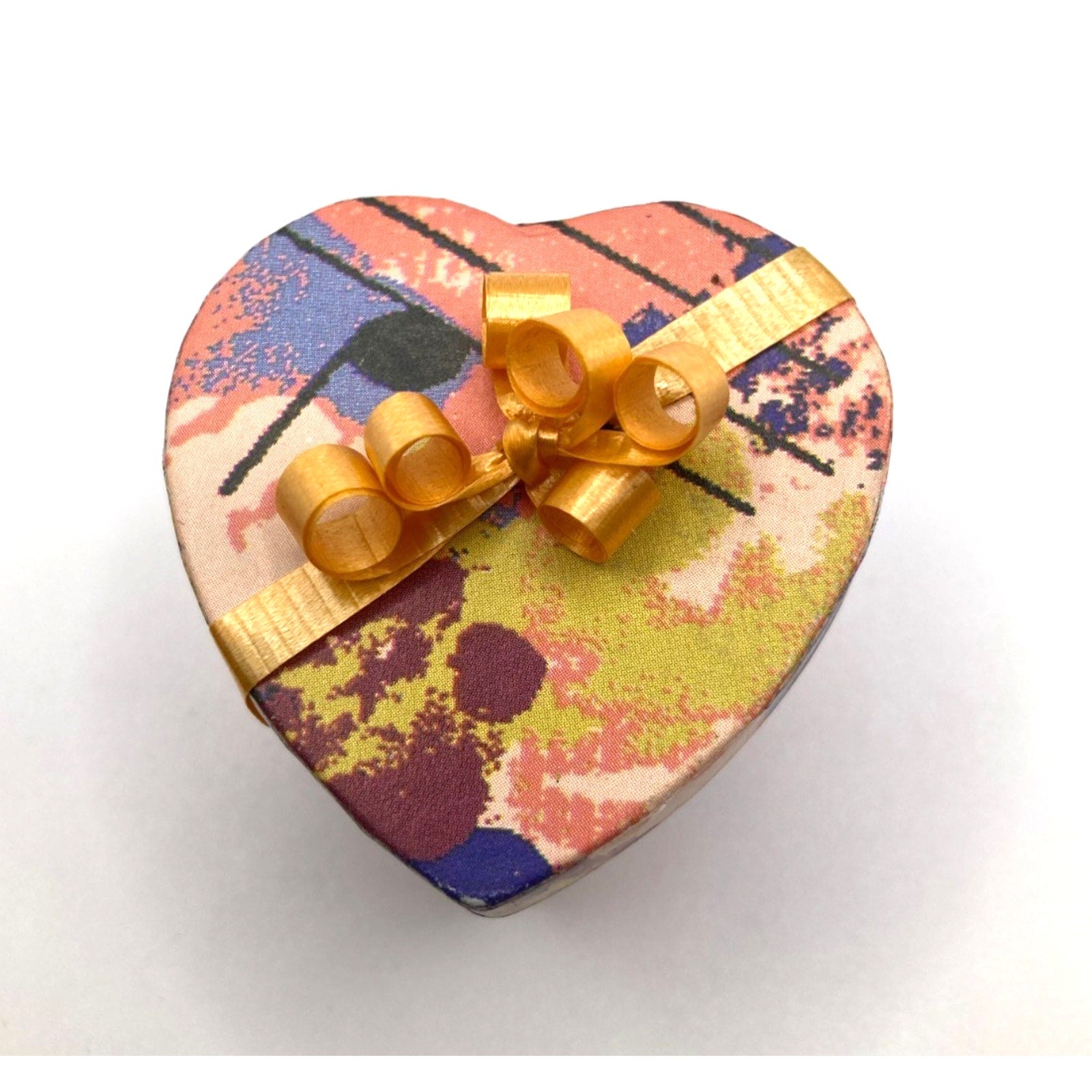 Polished Steel Grey Silver Tone Small Stud Earrings in Retro Heart Shaped Box