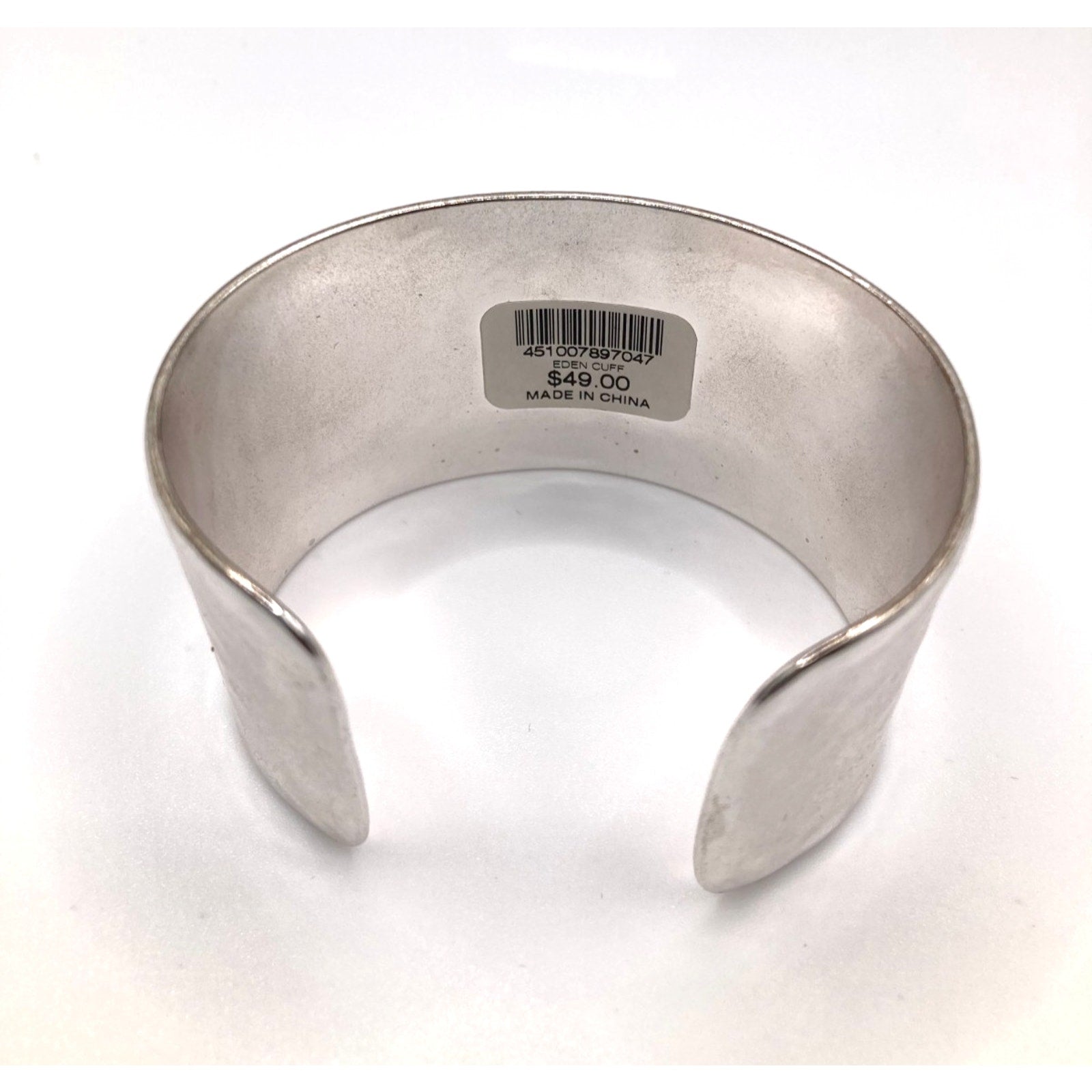 Stunning Staple Silver Tone Hammered Polished Metal Weighty Cuff Bracelet S.6.75