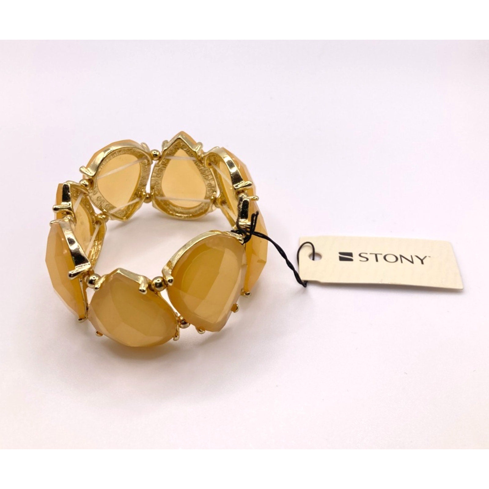 STONY Gold Tone Neutral Nude Melon Faceted Faux Teardrop Stone Stretch Bracelet